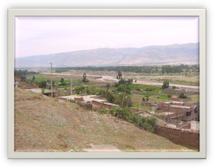 Located outside of the city in the Huaychulo, surrounded by beautiful views of the Andes