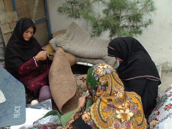 Turkmen Women Hemming Felt Carpets