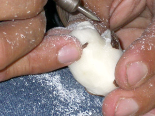 Tagua Artisans, final touches, Pontare, Ecuador Tagua Artisans, final touches, Pontare, Ecuador